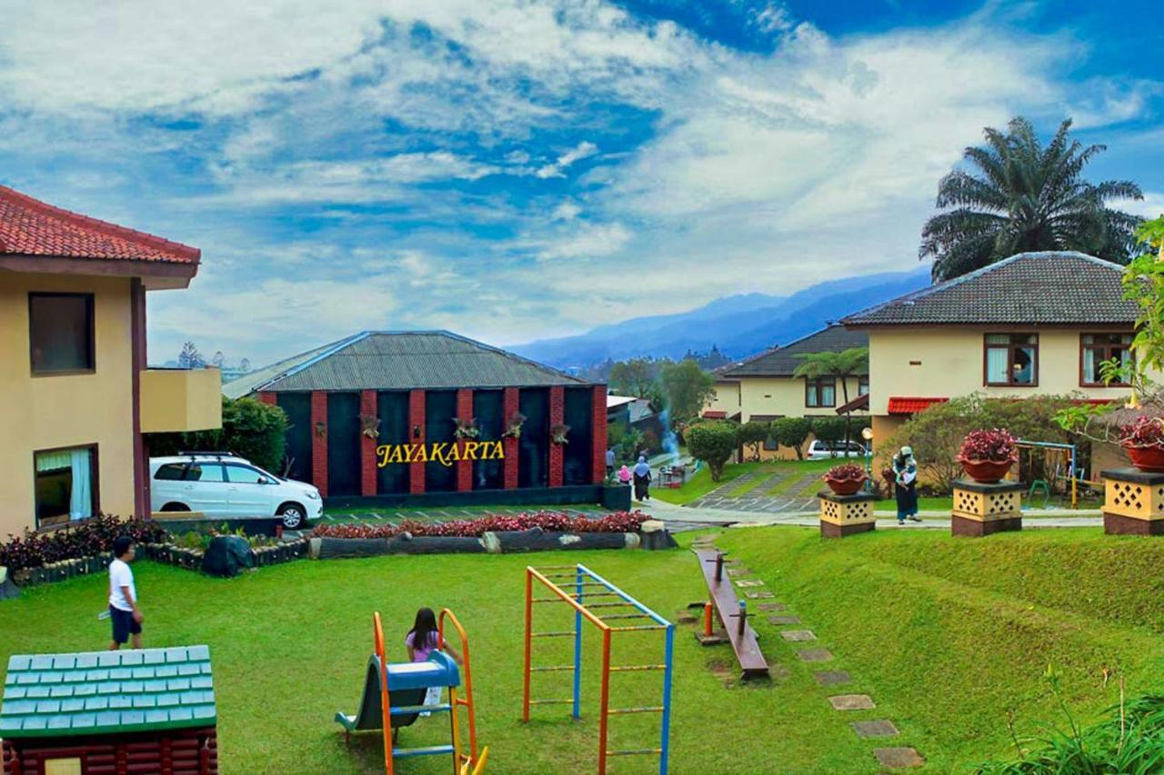 The Jayakarta Cisarua Puncak Exterior foto
