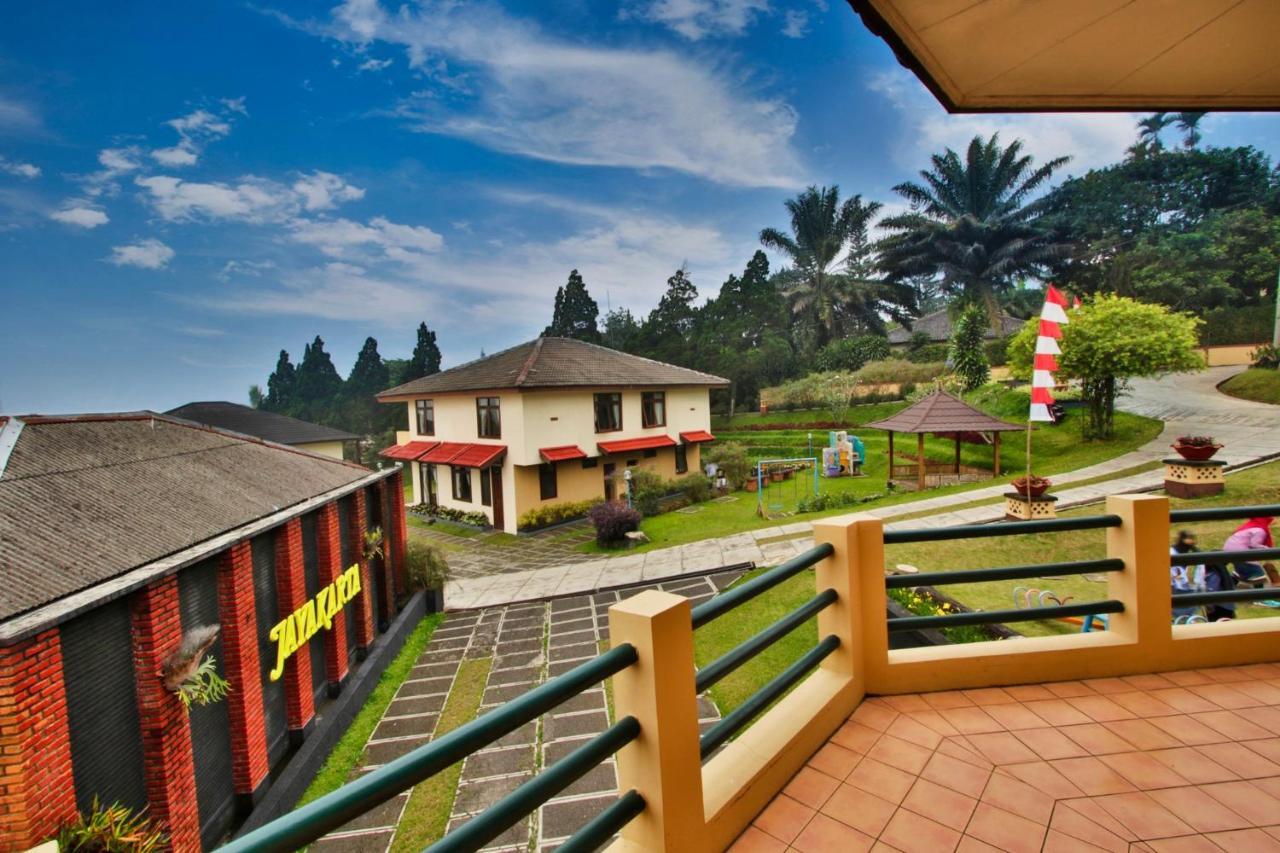 The Jayakarta Cisarua Puncak Exterior foto